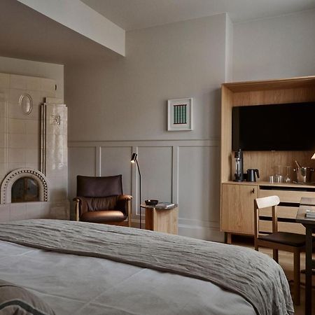 Runo Hotel Порвоо Экстерьер фото A guest room at the Hotel Valley Ho