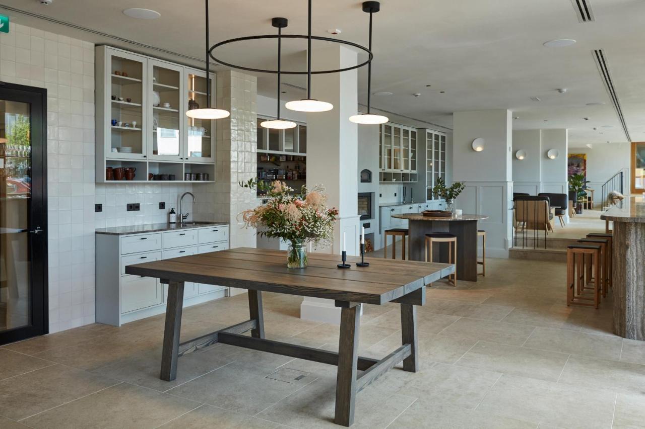Runo Hotel Порвоо Экстерьер фото The kitchen at the 1000m² penthouse