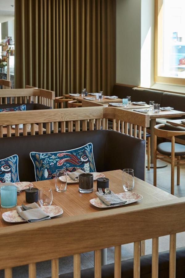 Runo Hotel Порвоо Экстерьер фото Interior of the restaurant