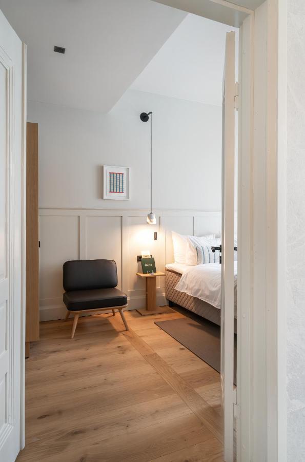 Runo Hotel Порвоо Экстерьер фото A bedroom at the hotel